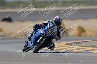 media/Oct-08-2022-SoCal Trackdays (Sat) [[1fc3beec89]]/Turn 14 (1050am)/